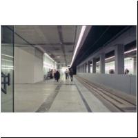 2004-09-11 U Hauptbahnhof 02.jpg